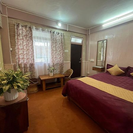 Alleria Homestay Дарджилинг Екстериор снимка