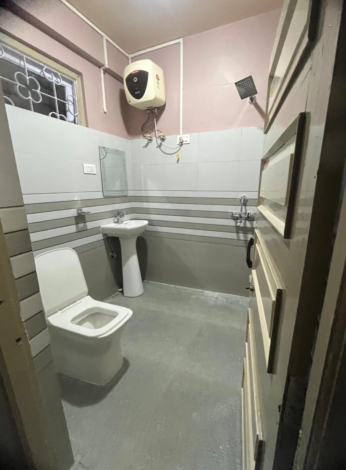Alleria Homestay Дарджилинг Екстериор снимка